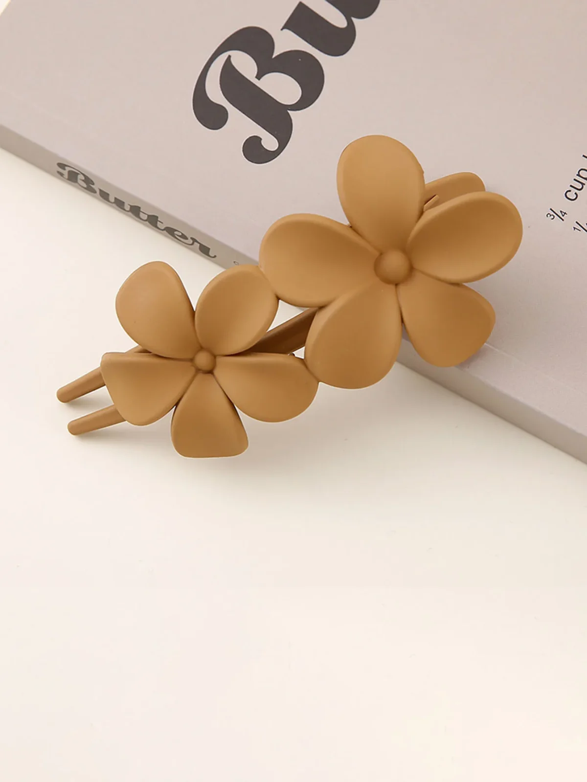 3pcs Trendy Flowers Hair Clips Decorative Hair Accessories Photography Party Props For Girls - Image 4