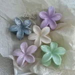 Girls Trendy Hair Clip Cream Color Frangipani Hairpin Sweet Vacation Shark Clips Fashion Bridal Hair Jewelry Simple Flower Crown - Image 5