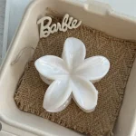 Girls Trendy Hair Clip Cream Color Frangipani Hairpin Sweet Vacation Shark Clips Fashion Bridal Hair Jewelry Simple Flower Crown - Image 4